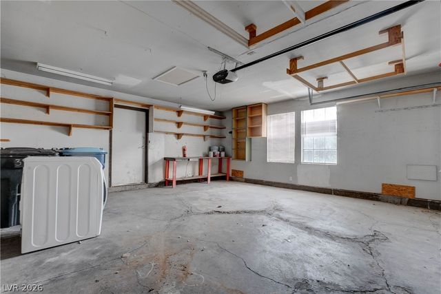 3905 Landsdown Place, Las Vegas, NV 89121