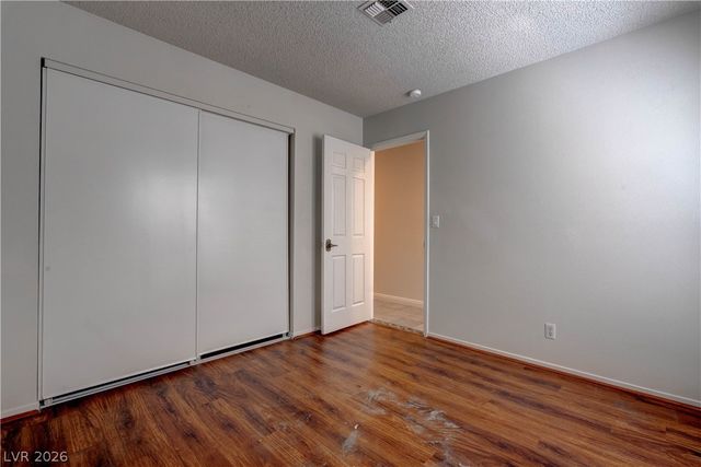 3905 Landsdown Place, Las Vegas, NV 89121