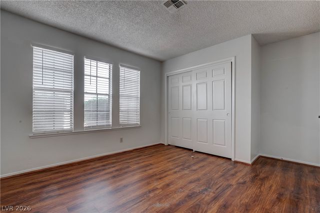 3905 Landsdown Place, Las Vegas, NV 89121