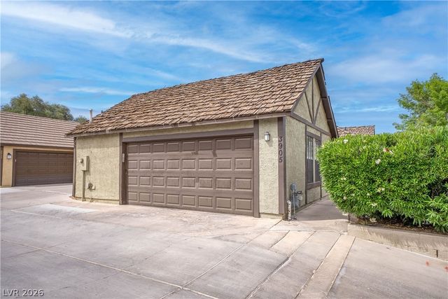 3905 Landsdown Place, Las Vegas, NV 89121