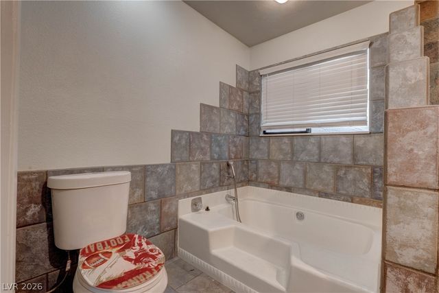 3905 Landsdown Place, Las Vegas, NV 89121