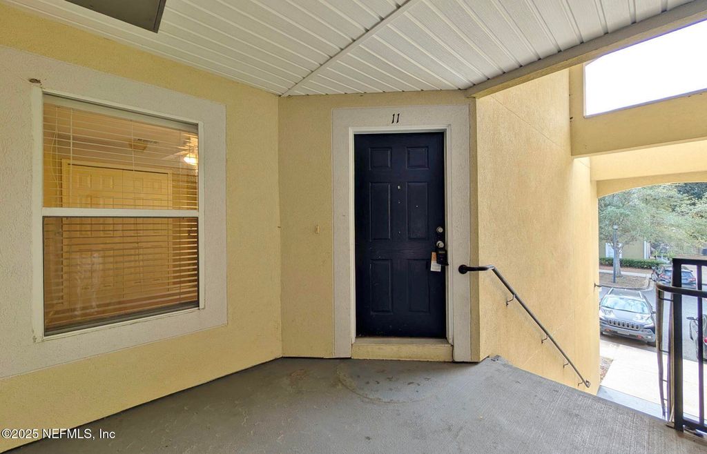 3671 KIRKPATRICK Circle, 15-11, Jacksonville, FL 32210