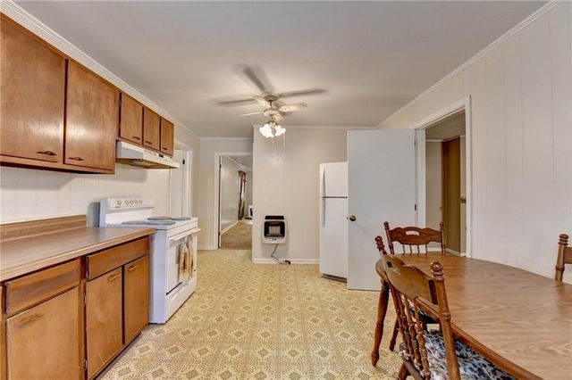 37 Spring Street, Gainesville, GA 30501