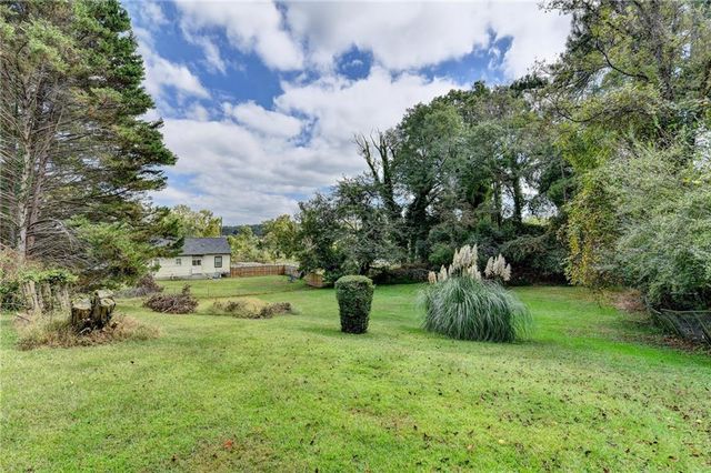 37 Spring Street, Gainesville, GA 30501