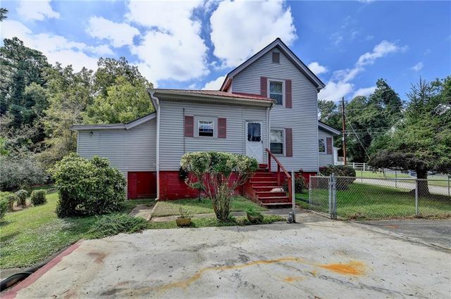 37 Spring Street, Gainesville, GA 30501