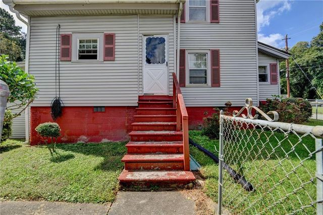 37 Spring Street, Gainesville, GA 30501