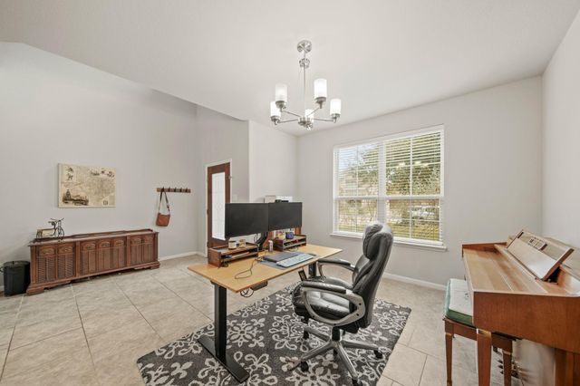 2725 Merlin Lane, Pearland, TX 77581