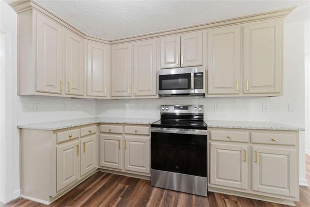 2544 Carnes Road, Jonesboro, GA 30236