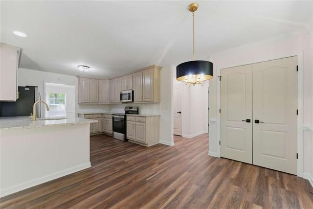 2544 Carnes Road, Jonesboro, GA 30236