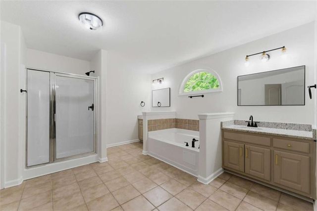 2544 Carnes Road, Jonesboro, GA 30236