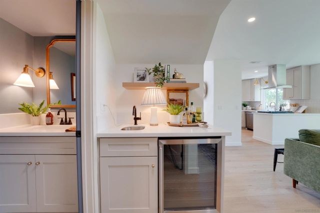 16022 Sun Summit Point, San Diego, CA 92127