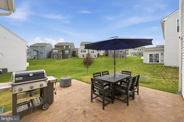 196 NATIONAL ST, Ranson, WV 25438