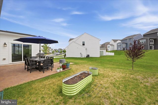 196 NATIONAL ST, Ranson, WV 25438