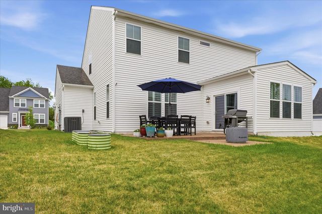 196 NATIONAL ST, Ranson, WV 25438