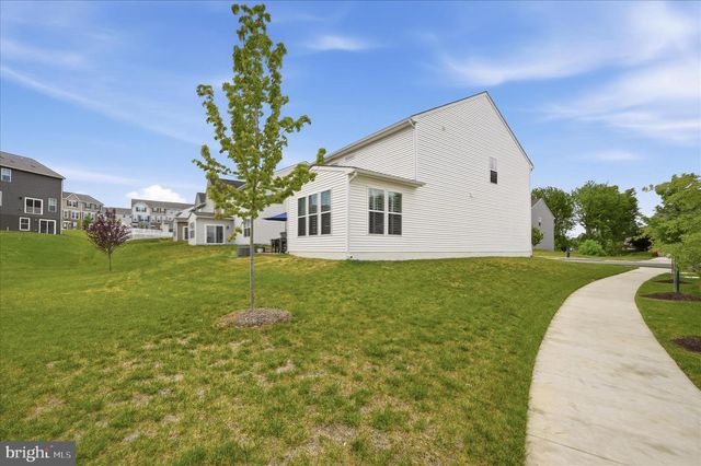 196 NATIONAL ST, Ranson, WV 25438