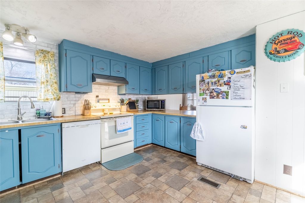 1805 Joslyn Street 11, Helena, MT 59601 photo 4