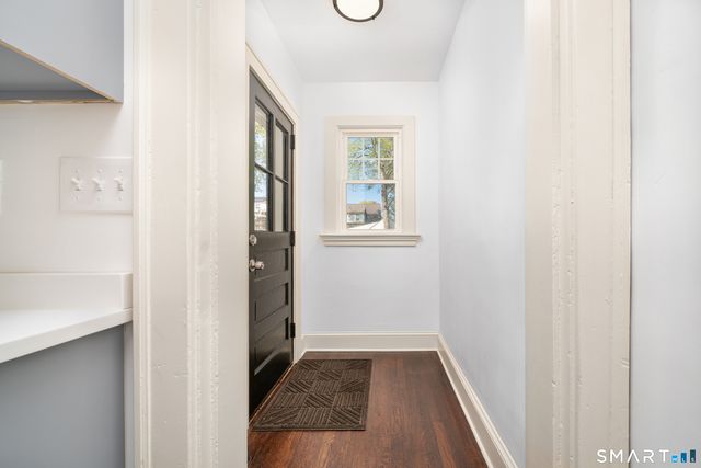 20 Mountain Street, Hartford, CT 06106