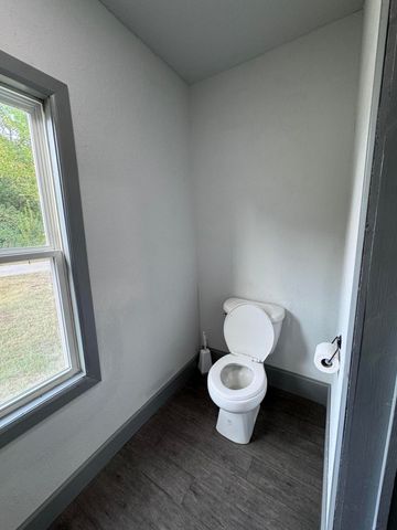 22488 Main Street, Weaubleau, MO 65774