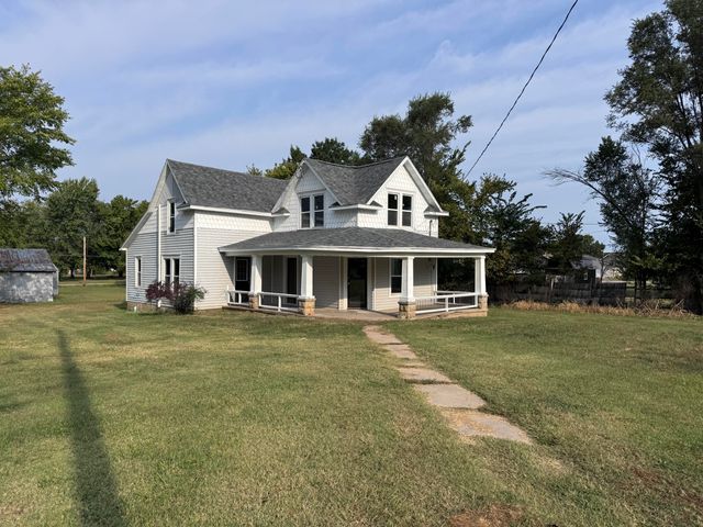 22488 Main Street, Weaubleau, MO 65774