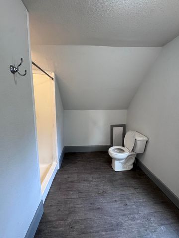 22488 Main Street, Weaubleau, MO 65774