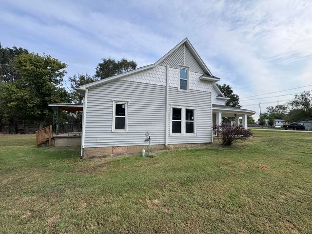 22488 Main Street, Weaubleau, MO 65774