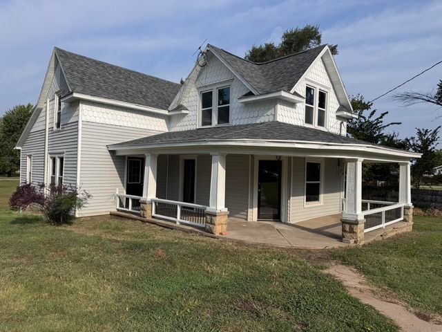 22488 Main Street, Weaubleau, MO 65774