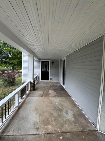 22488 Main Street, Weaubleau, MO 65774