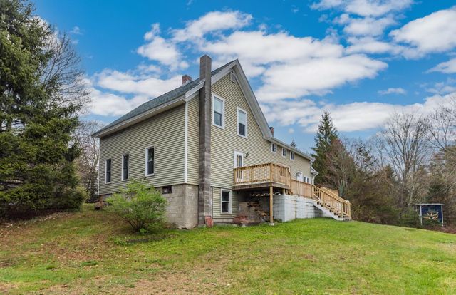 1685 Dover Road, Epsom, NH 03234