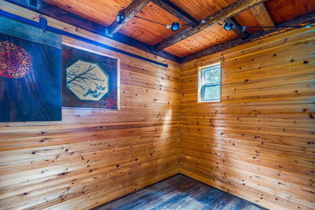 1685 Dover Road, Epsom, NH 03234