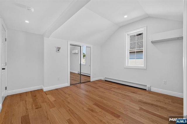 15 Morrissee Avenue, Wallington, NJ 07057