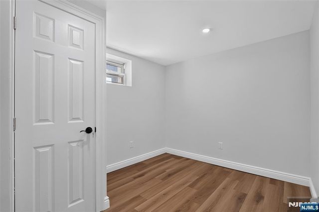 15 Morrissee Avenue, Wallington, NJ 07057