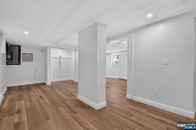 15 Morrissee Avenue, Wallington, NJ 07057