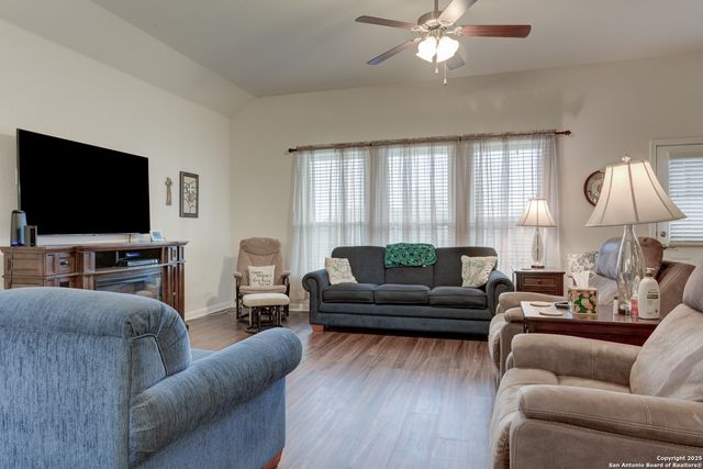 750 Cornflower Court, New Braunfels, TX 78130