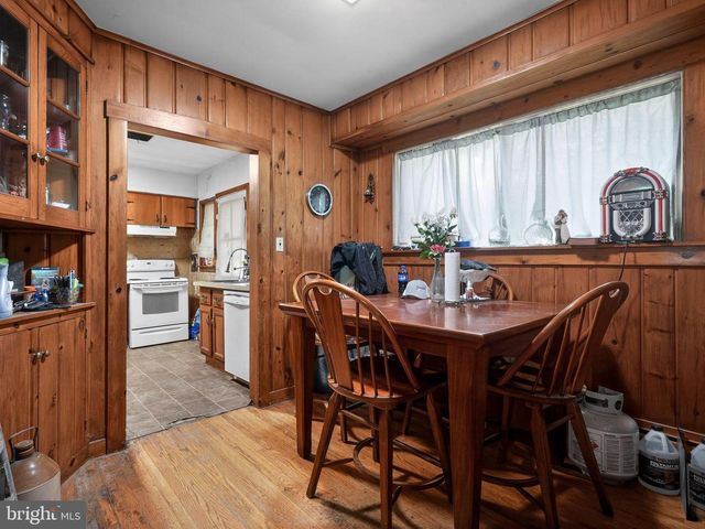 340 LEXINGTON AVE, Pitman, NJ 08071