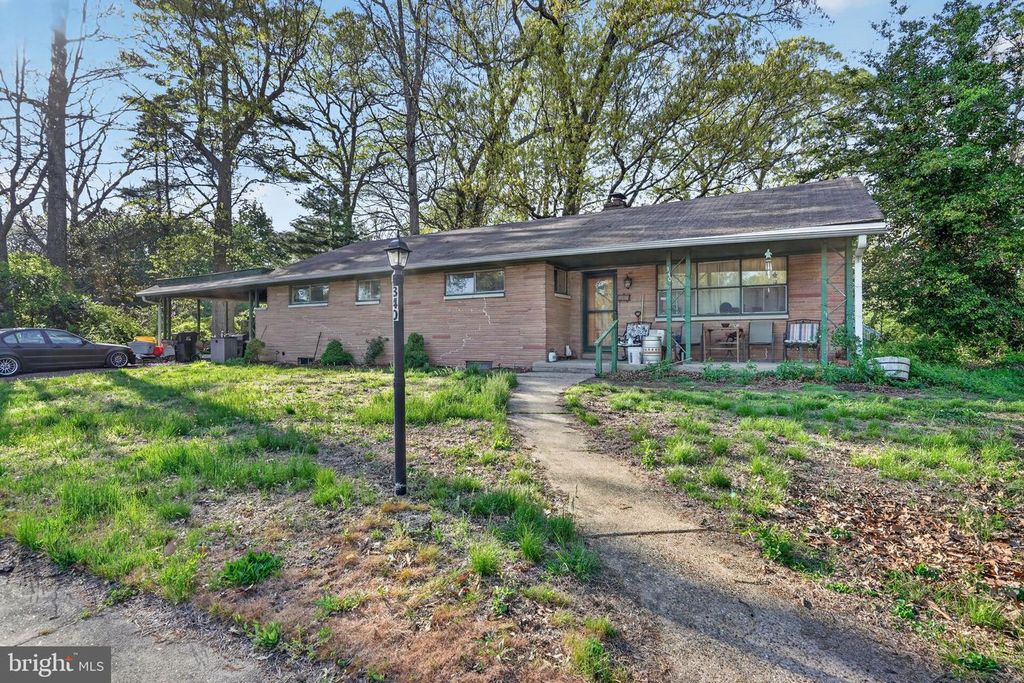 340 LEXINGTON AVE, Pitman, NJ 08071