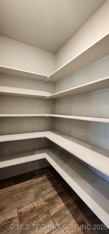 911 E Fulton Court, Broken Arrow, OK 74012