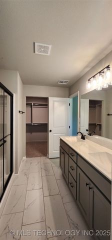 911 E Fulton Court, Broken Arrow, OK 74012