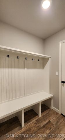 911 E Fulton Court, Broken Arrow, OK 74012