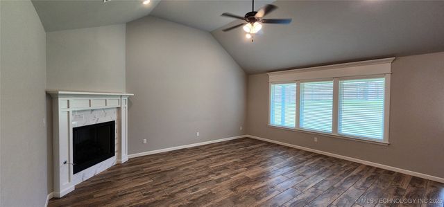 911 E Fulton Court, Broken Arrow, OK 74012