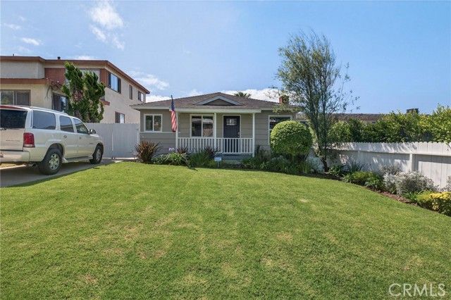 914 Duncan, Manhattan Beach, CA 90266