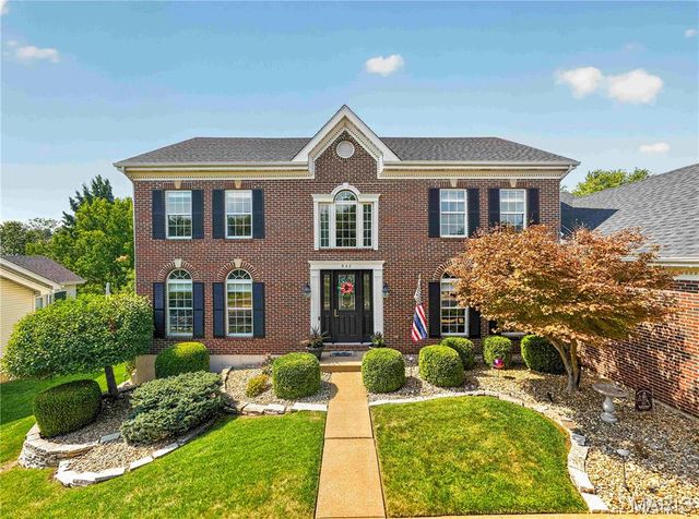 947 Crown Pointe Estates Drive, Wildwood, MO 63021