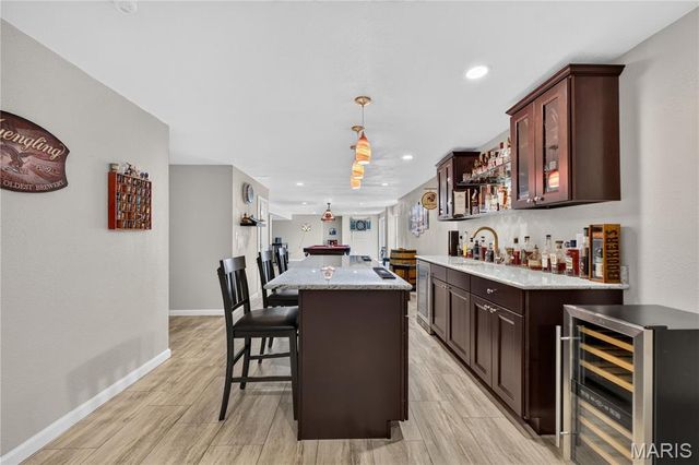 947 Crown Pointe Estates Drive, Wildwood, MO 63021