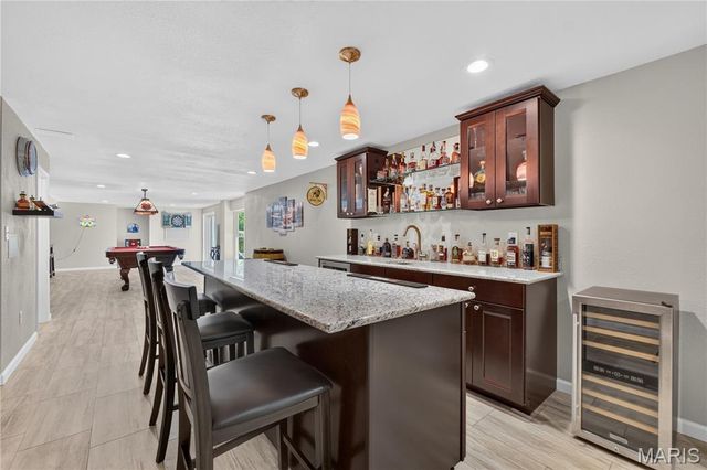947 Crown Pointe Estates Drive, Wildwood, MO 63021