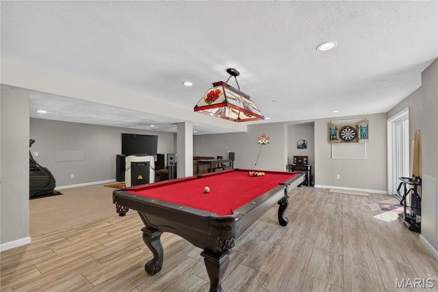 947 Crown Pointe Estates Drive, Wildwood, MO 63021