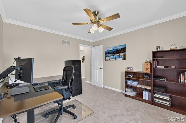 947 Crown Pointe Estates Drive, Wildwood, MO 63021