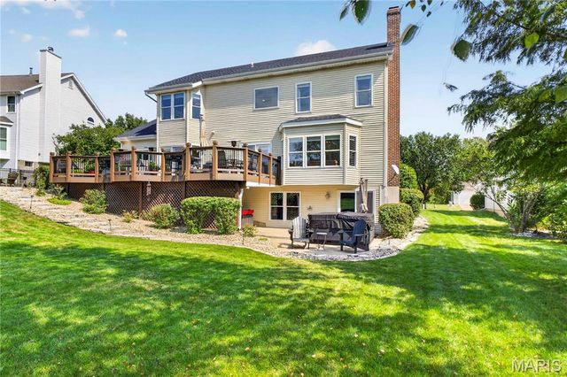 947 Crown Pointe Estates Drive, Wildwood, MO 63021