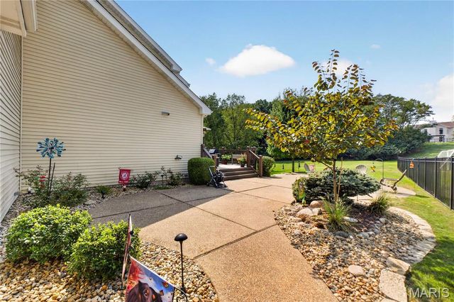 947 Crown Pointe Estates Drive, Wildwood, MO 63021