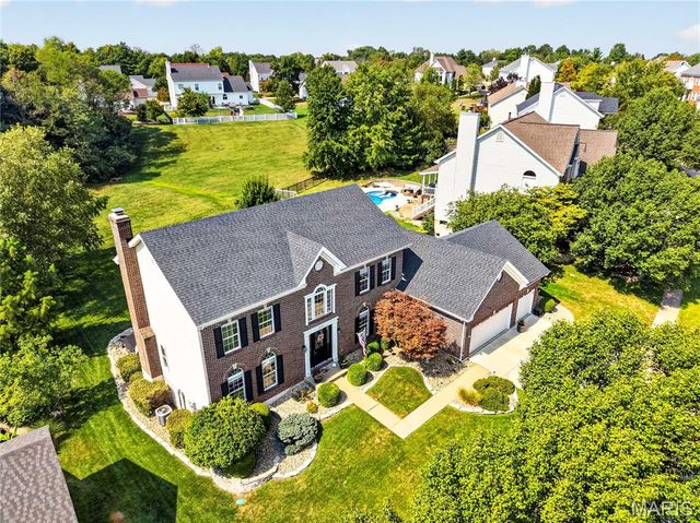 947 Crown Pointe Estates Drive, Wildwood, MO 63021