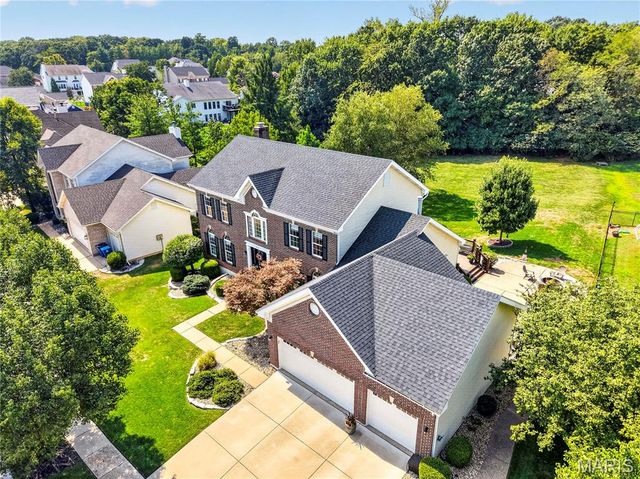 947 Crown Pointe Estates Drive, Wildwood, MO 63021