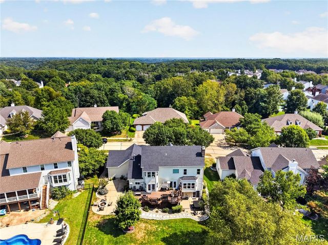 947 Crown Pointe Estates Drive, Wildwood, MO 63021